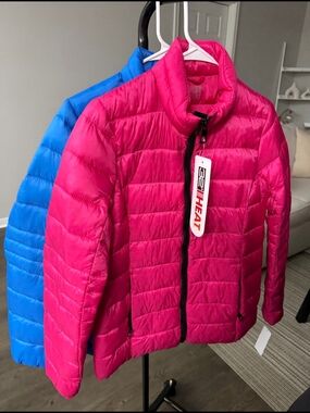 32 Degrees Women's 2 Pack... Hot Pink And Blue Puffer Jackets